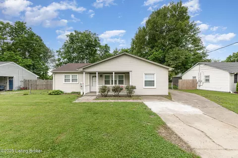 7312 Rainbow Dr, Louisville, KY 40272