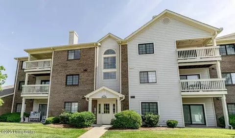 8415 Ambrosse Ln UNIT 104, Louisville, KY 40299