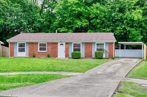 5216 Terrace Green Cir, Louisville, KY 40218
