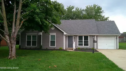 134 Caldwell Ave, Bardstown, KY 40004
