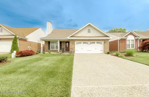 10207 Cambrie Ct, Louisville, KY 40241