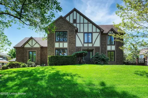 418 Glensford Dr, Louisville, KY 40245