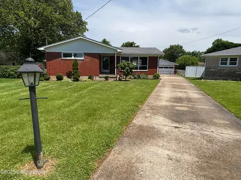 2304 Strotman Rd, Louisville, KY 40216