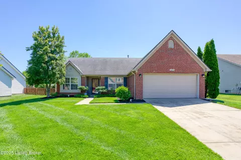 9402 Harlow Ct, Prospect, KY 40059