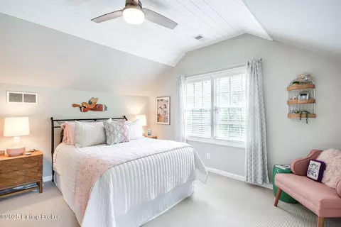 Bedroom - 515 Rolling Ln, Louisville, KY 40207 photo 6 of 10