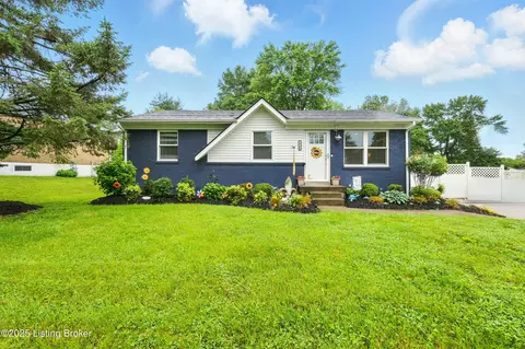 10200 Coralwood Dr, Louisville, KY 40229