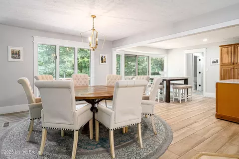 Dining - 2918 Spickert Knob Rd, Floyds Knobs, IN 47119 photo 2 of 3