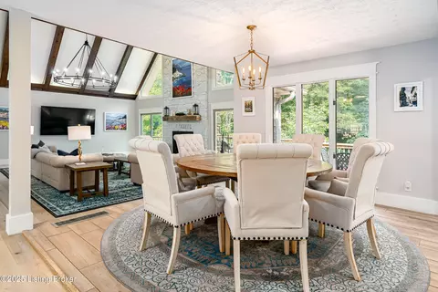 Dining - 2918 Spickert Knob Rd, Floyds Knobs, IN 47119 photo 1 of 3
