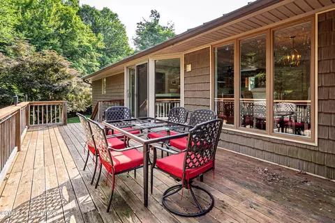 Exterior - 2918 Spickert Knob Rd, Floyds Knobs, IN 47119 photo 6 of 13