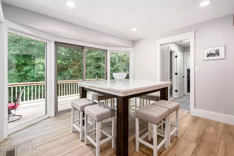 Dining - 2918 Spickert Knob Rd, Floyds Knobs, IN 47119 photo 3 of 3