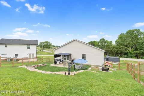 116 Hackberry Ct, Frankfort, KY 40601 photo 41