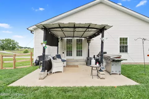 116 Hackberry Ct, Frankfort, KY 40601 photo 40