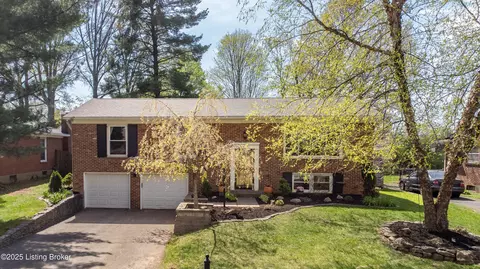 9812 Meadow Vale Dr, Louisville, KY 40242