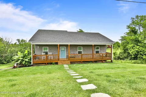 971 Peytona Beach Rd, Waddy, KY 40076 photo 2