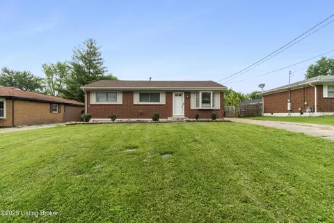 6325 Hackberry Way, Louisville, KY 40229