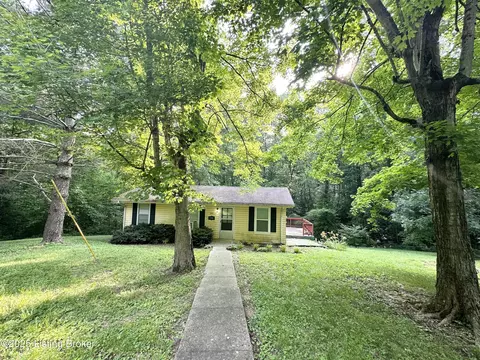 315 Wild Rose Dr, New Haven, KY 40051