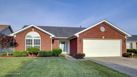 9717 Brooks Bend Rd, Louisville, KY 40258