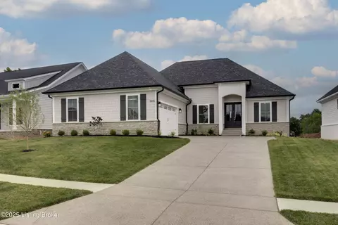 1605 Meremont Ridge Rd, Louisville, KY 40245