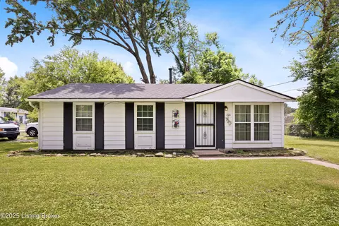 706 Mount Holly Rd, Louisville, KY 40118