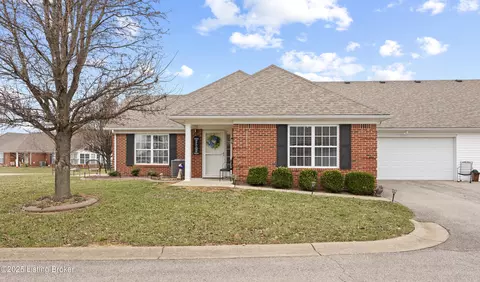 170 Michelle Dr #C, Shepherdsville, KY 40165