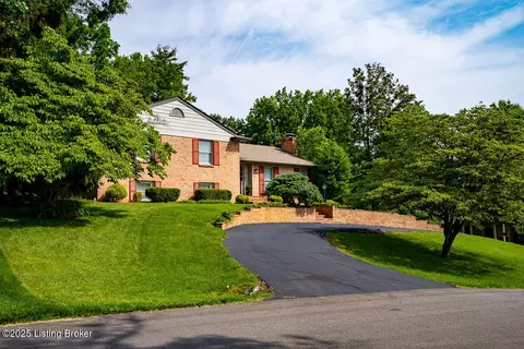 1824 Knollwood Rd, Louisville, KY 40207