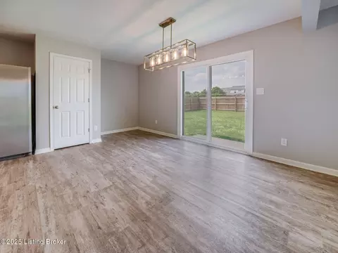 Dining - 108 Ruby Farm Dr, Mount Washington, KY 40047 photo 2 of 2