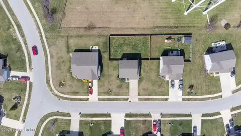 View/Area - 108 Ruby Farm Dr, Mount Washington, KY 40047 photo 3 of 6