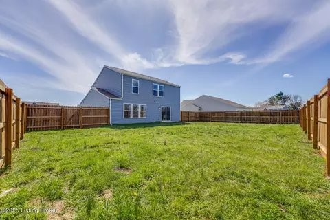 Exterior - 108 Ruby Farm Dr, Mount Washington, KY 40047 photo 4 of 4