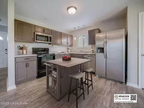 Kitchen - 108 Ruby Farm Dr, Mount Washington, KY 40047 photo 1 of 3