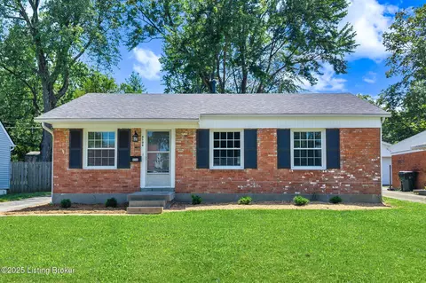 9506 Sue Helen Dr, Jeffersontown, KY 40299