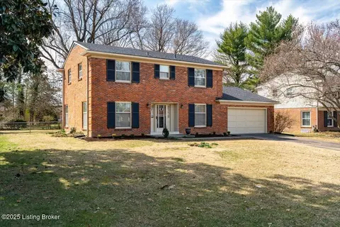 9849 Longwood Cir, Louisville, KY 40223