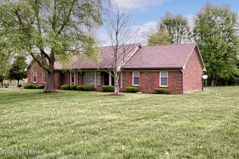 4401 Greenhaven Ln, Goshen, KY 40026