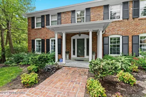 5612 Apache Rd, Louisville, KY 40207