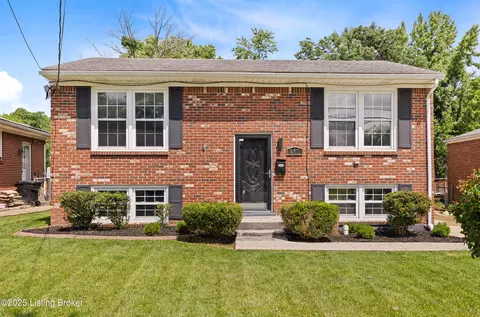 817 Iroquois Ave, Louisville, KY 40214