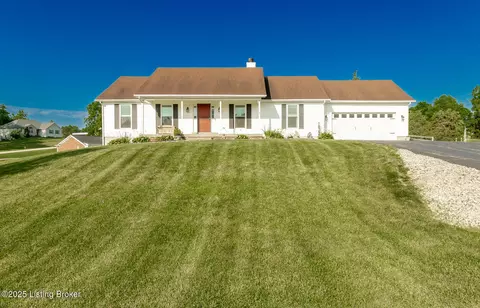 4700 Lost Valley Dr, Crestwood, KY 40014