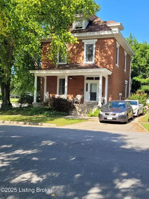 216 6th St, Carrollton, KY 41008