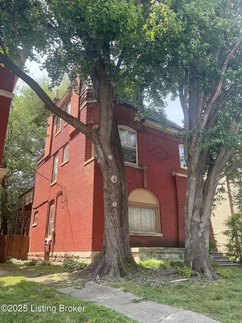 1324 S 1st St, Louisville, KY 40208