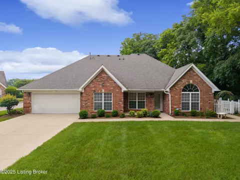 4935 Hames Trce, Louisville, KY 40291