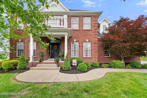 12703 Willow Park Dr, Louisville, KY 40299