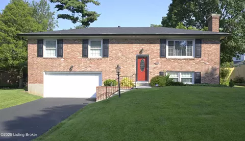 9719 Lanesboro Way, Louisville, KY 40242