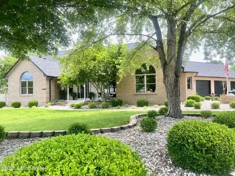 504 Vermont Ct, Elizabethtown, KY 42701