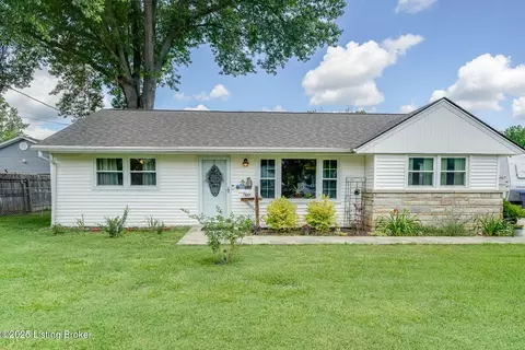 9217 Cavalcade Ave, Louisville, KY 40272