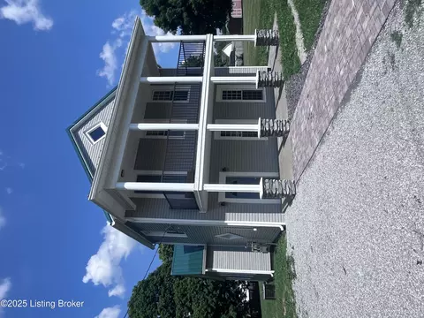 312 High St, Vine Grove, KY 40175