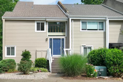 14215 Harbour Pl, Prospect, KY 40059