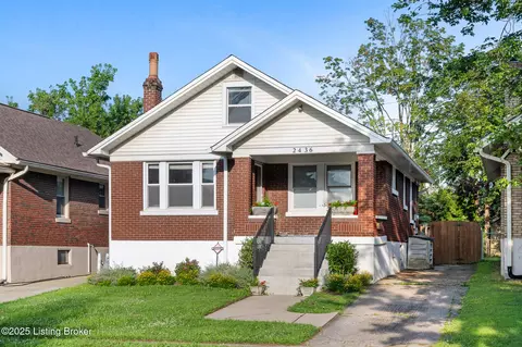 2436 Concord Dr, Louisville, KY 40217