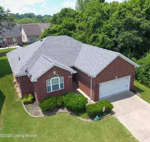 8500 Rebecca Scott Way, Louisville, KY 40228