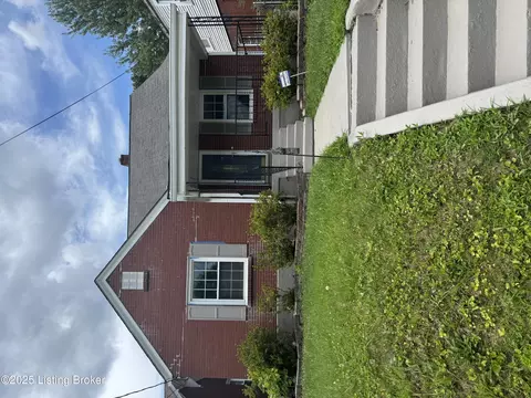 366 N 41st St, Louisville, KY 40212