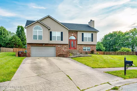 3414 Morning Ct, Shelbyville, KY 40065