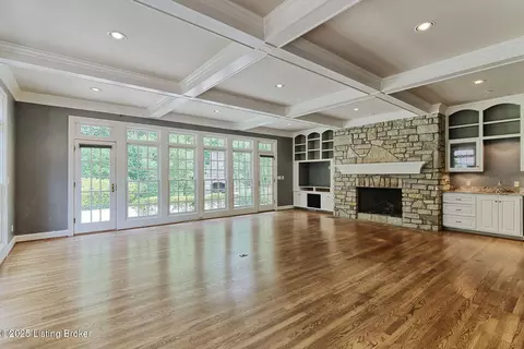 Living - 3908 Eagle Way, Prospect, KY 40059 photo 4 of 6