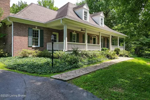 Exterior - 3908 Eagle Way, Prospect, KY 40059 photo 2 of 18